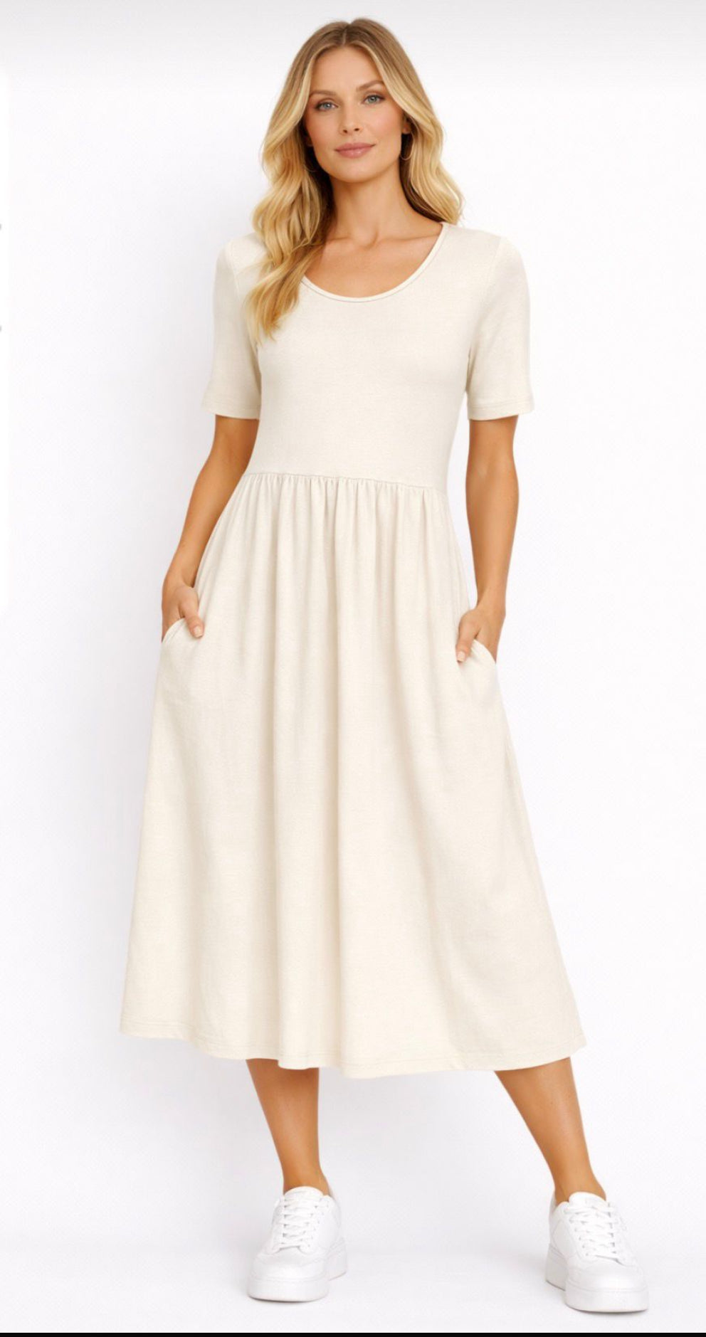 hellgelbes Sommerkleid aus Baumwolle