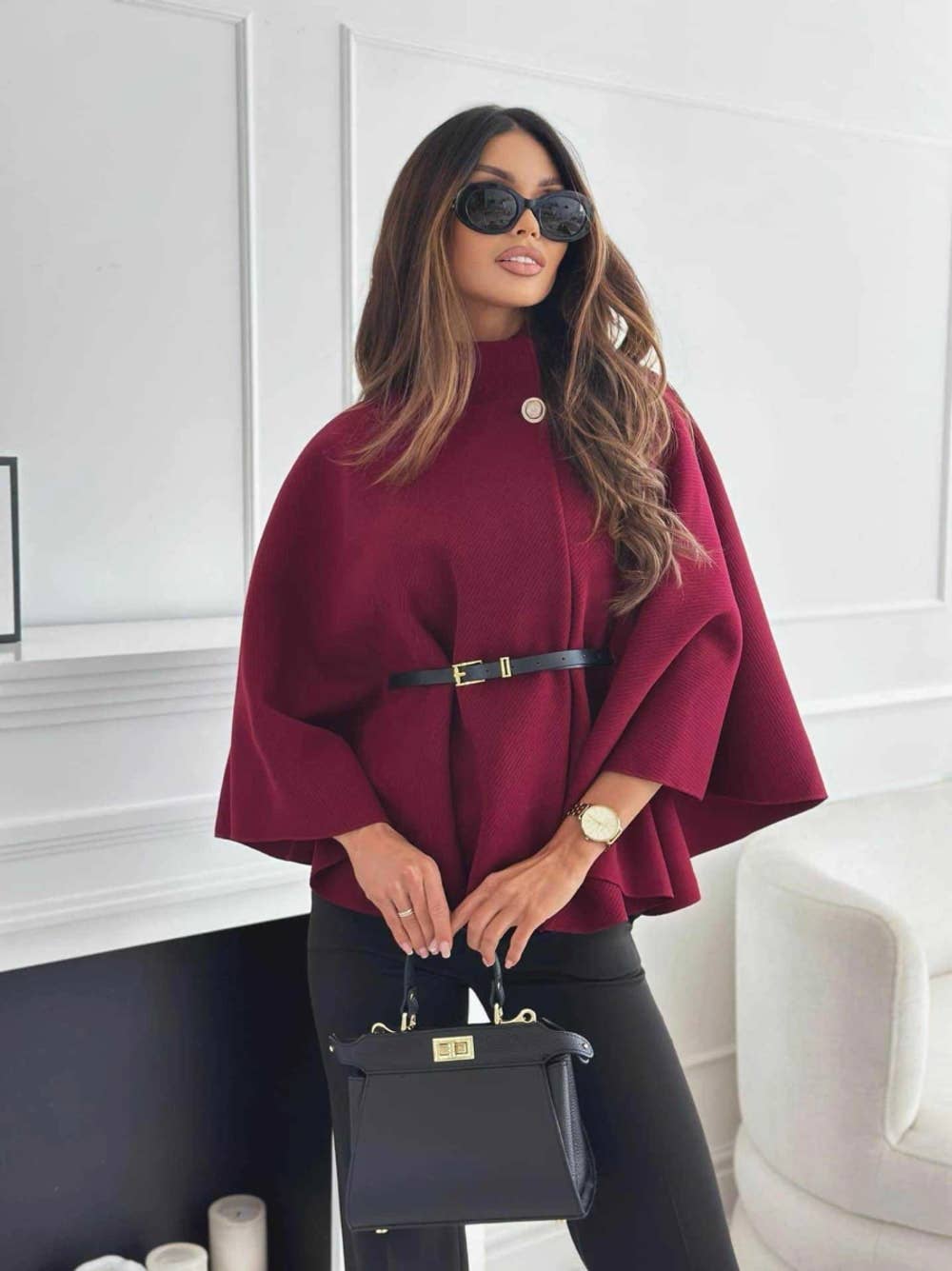 Cape-Poncho mit Gürtel